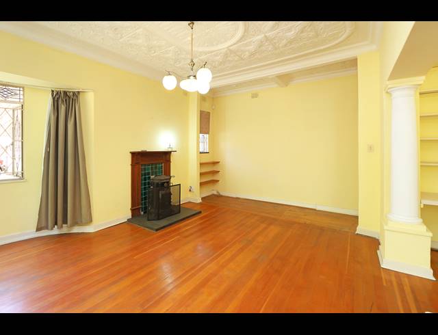 2 BEDROOM HOUSE FOR SALE IN AUCKLAND PARK